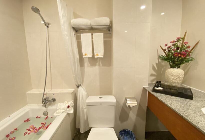 اتاق لوکس, Eoutfitting Golden Country