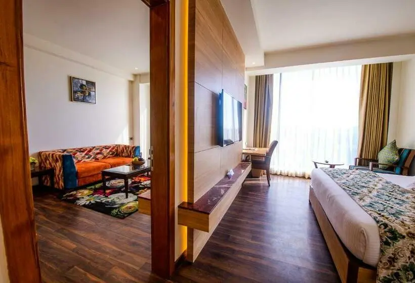エクゼクティブスイート, Best Western La Vista Pathankot