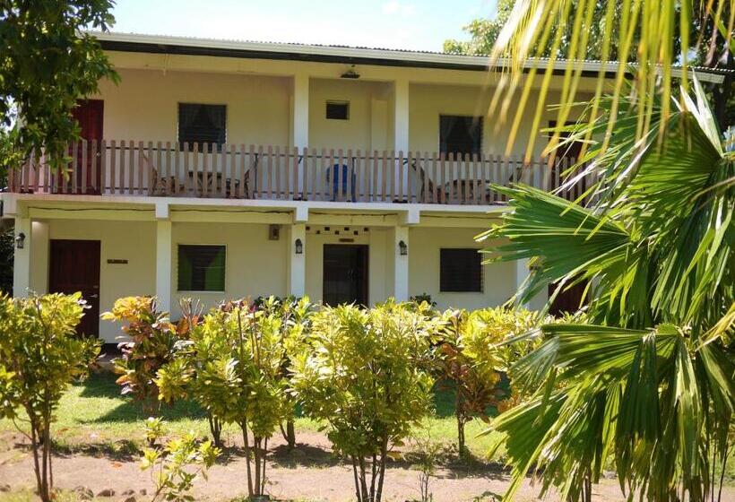 Четырехместный Номер Стандарт с Балконом, Hospedaje Soma Ometepe