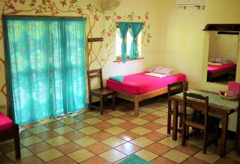 Семейное Бунгало, Hospedaje Soma Ometepe