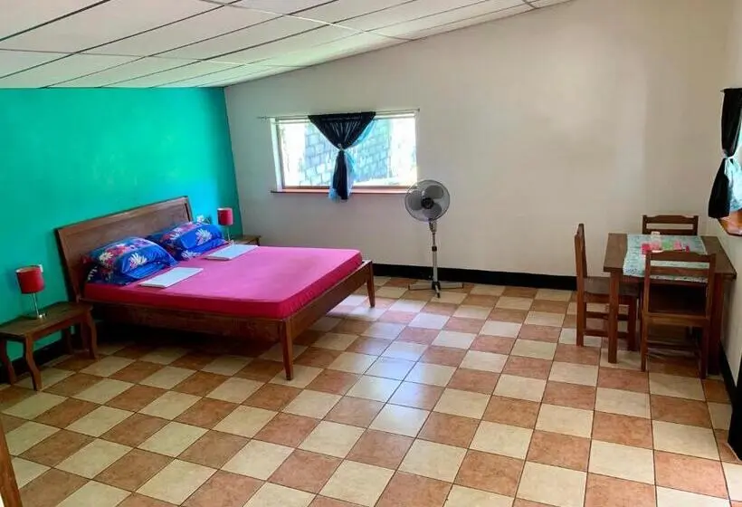 スタンダードバンガロー, Hospedaje Soma Ometepe