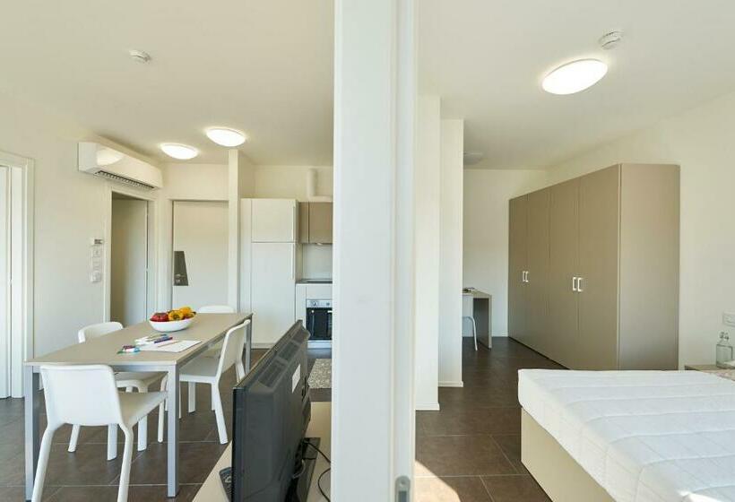 شقة غرفة واحدة, Cascina Fossata & Residence