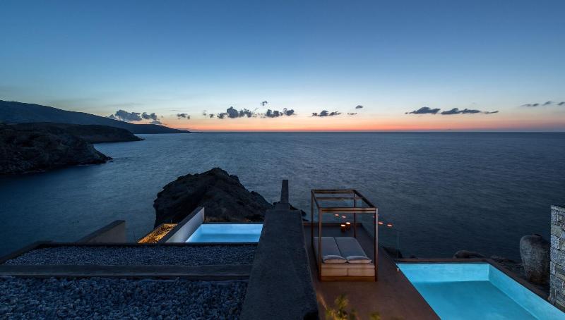 اتاق استاندارد با چشم‌انداز دریا, Acro Suites  A Wellbeing Resort