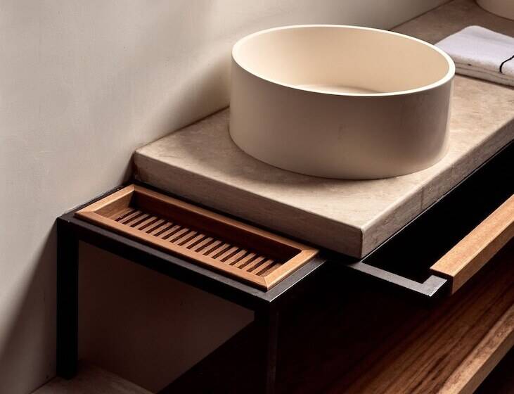 اتاق استاندارد با چشم‌انداز دریا, Acro Suites  A Wellbeing Resort