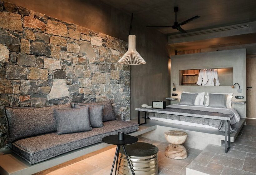 سوییت با چشم‌انداز دریا, Acro Suites  A Wellbeing Resort