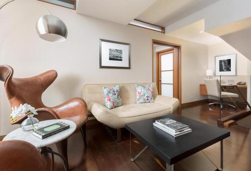 스위트 킹사이즈 침대, 57 By Luxurban