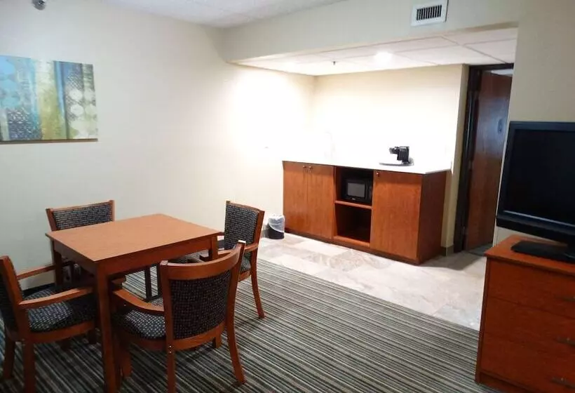 スイート, Best Western Warren