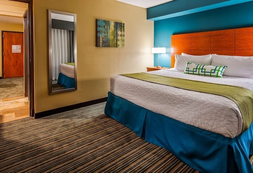 جناح, Best Western Warren