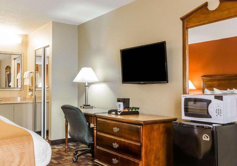 带大床的标准间, Motel 6 Montgomery, Al   Eastern Blvd