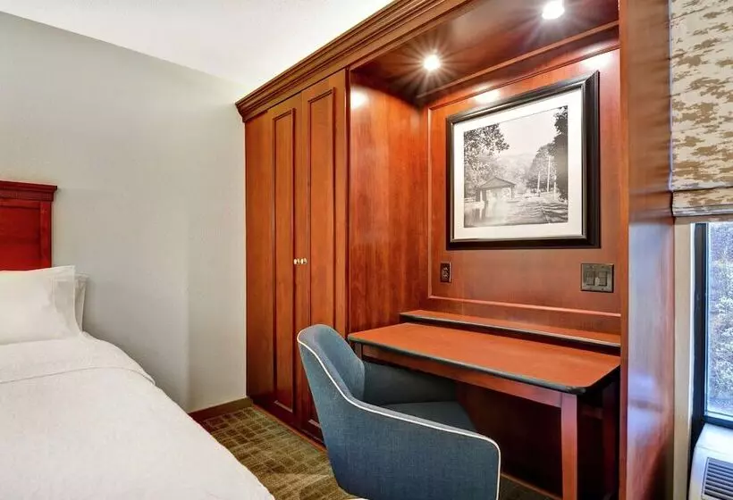 اتاق استاندارد با 2 تخت دوبل, Hampton Inn Beckley