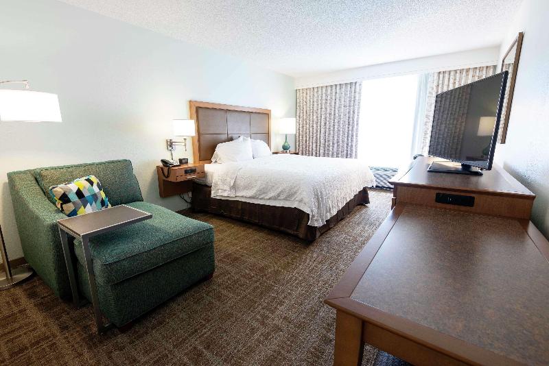 غرفة قياسية سرير كينج, Hampton Inn Boca Raton