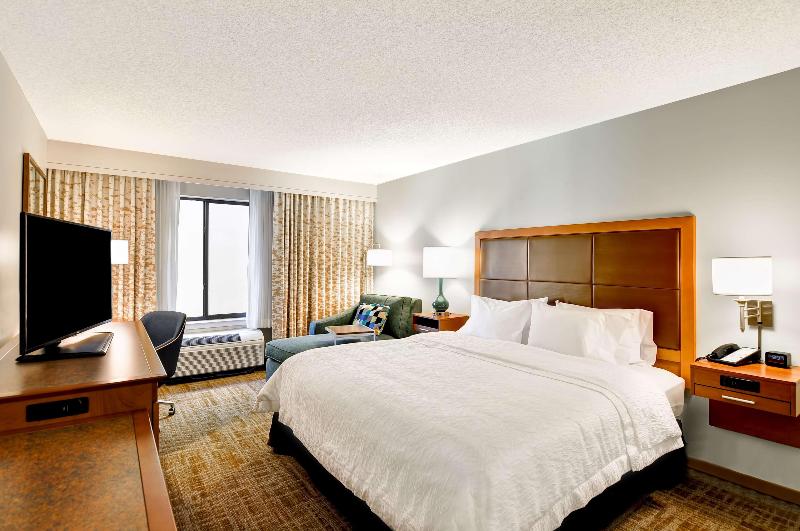 غرفة قياسية سرير كينج, Hampton Inn Boca Raton