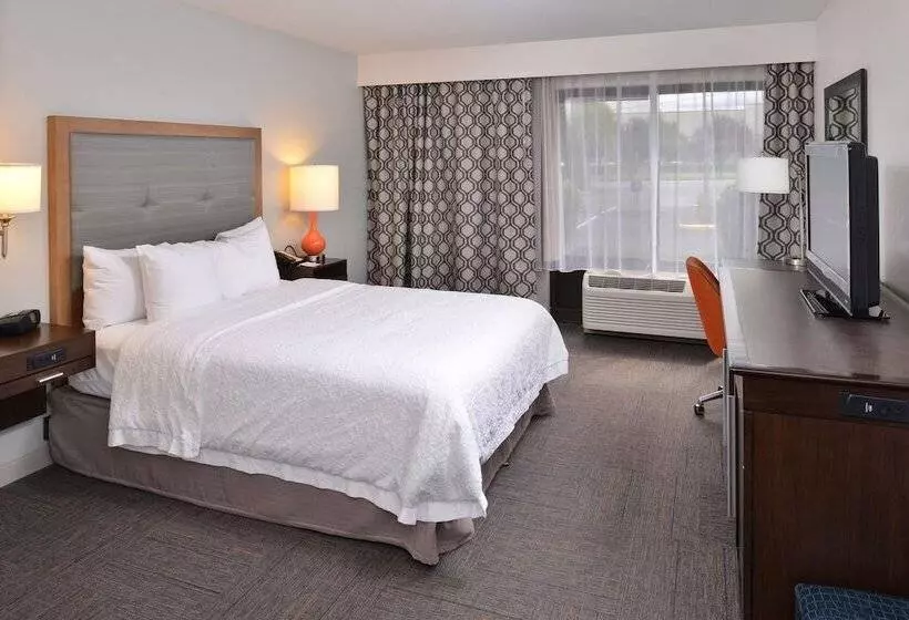 اتاق استاندارد برای معلولان, Hampton Inn Portland East