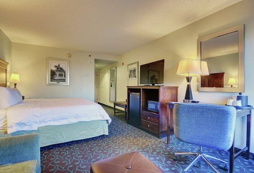 غرفة قياسية, Hampton Inn Portsmouth Central