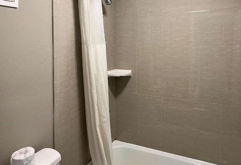 四人标准间, Motel 6 Montgomery, Al   Eastern Blvd