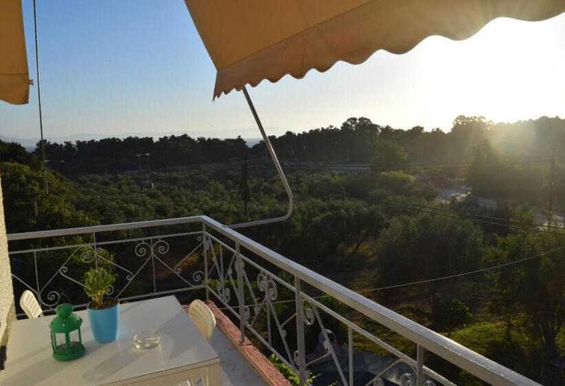 标准间带阳台, Giota Rooms