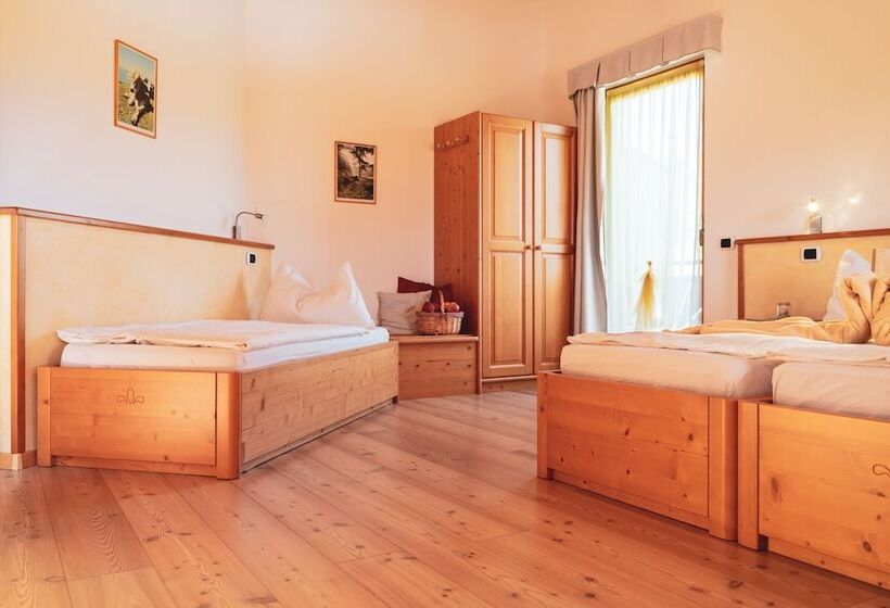 חדר סטנדרט לשלושה, Agritur Bella Di Bosco