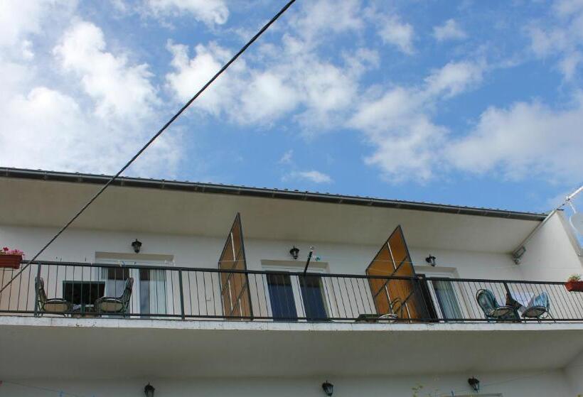 غرفة قياسية مطلّة علي البحر مزوَّدة بشُرفة, Guesthouse Podaca