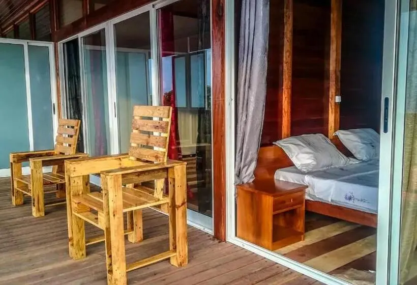 آپارتمان 1 خوابه با چشمانداز دریا, Domus Guesthouse