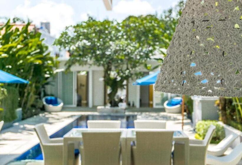 Вилла 2 Спальни, The Capital Hotel And Resort Seminyak