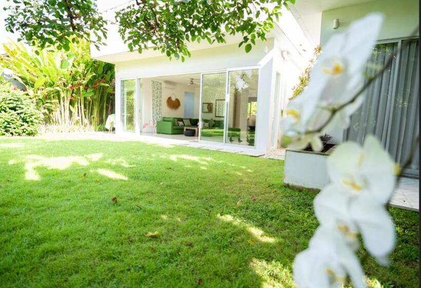 ویلای 2 خوابه, The Capital Hotel And Resort Seminyak