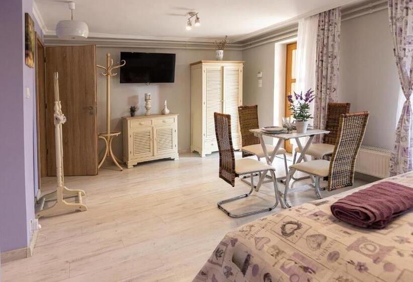 Апартаменты 2 Спальни, Balaton Fantasy Villa