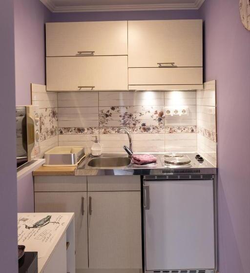 Апартаменты 2 Спальни, Balaton Fantasy Villa