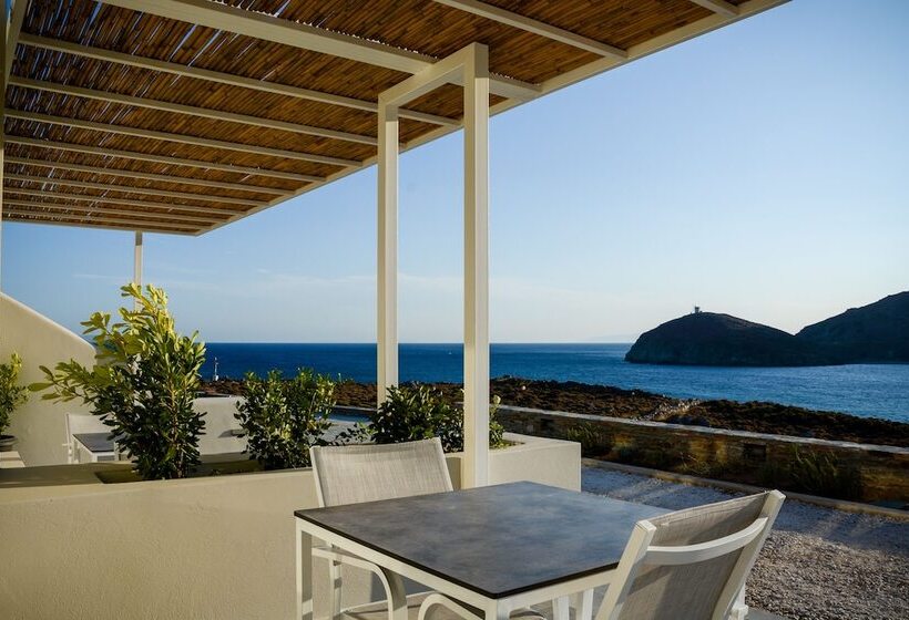 شقة غرفة واحدة, Pharos Apartments