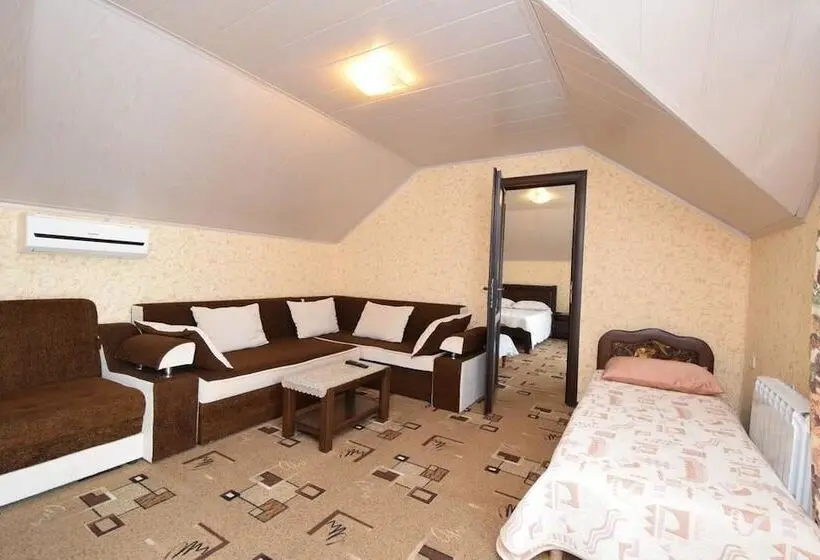 ２ベッドスイートルーム, Sadorini Guest House