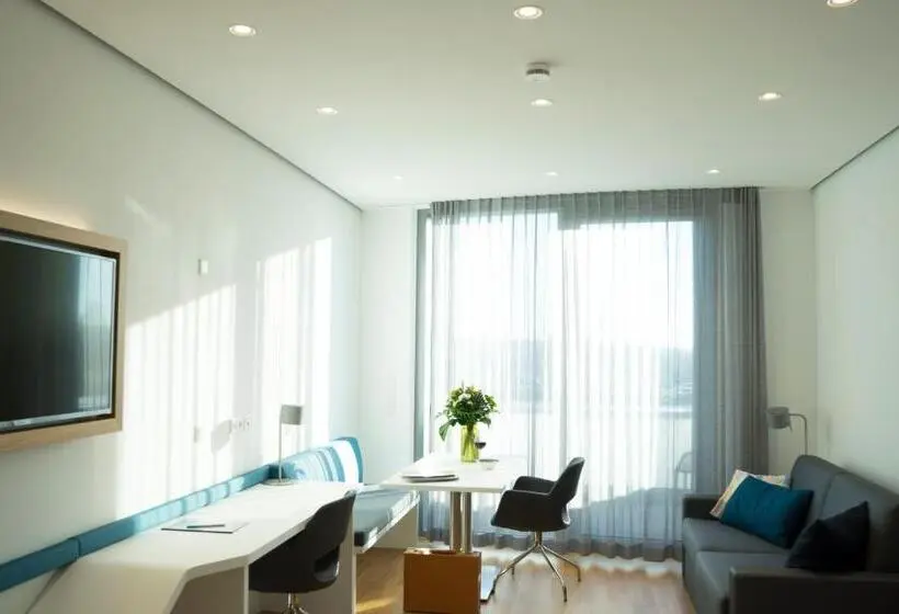 ファミリールーム, Seven Hotel + Boardinghouse