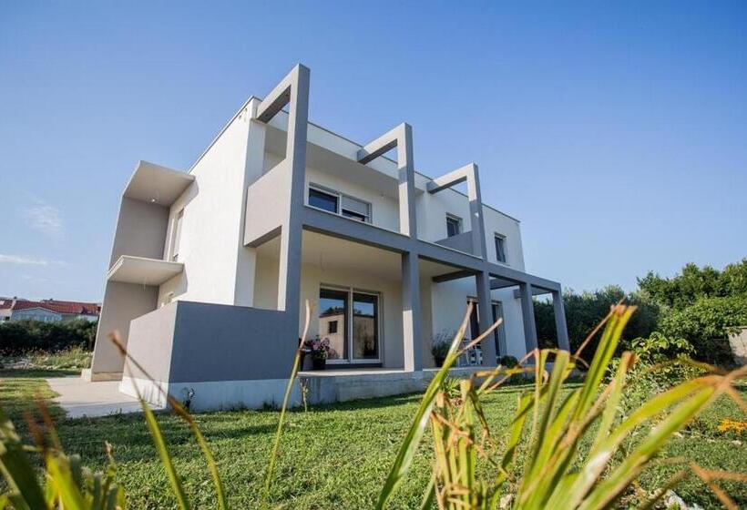 آپارتمان 1 خوابه, Enelani Apartments