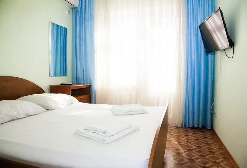 اتاق استاندارد با بالکن, Leto Guest House