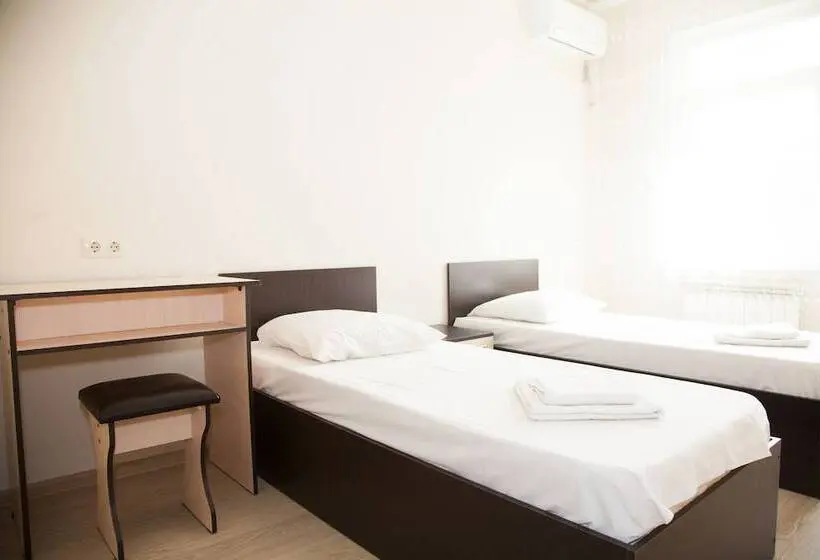 اتاق استاندارد با بالکن, Leto Guest House