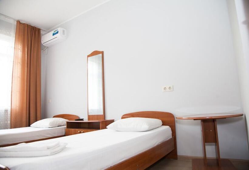 اتاق استاندارد با بالکن, Leto Guest House