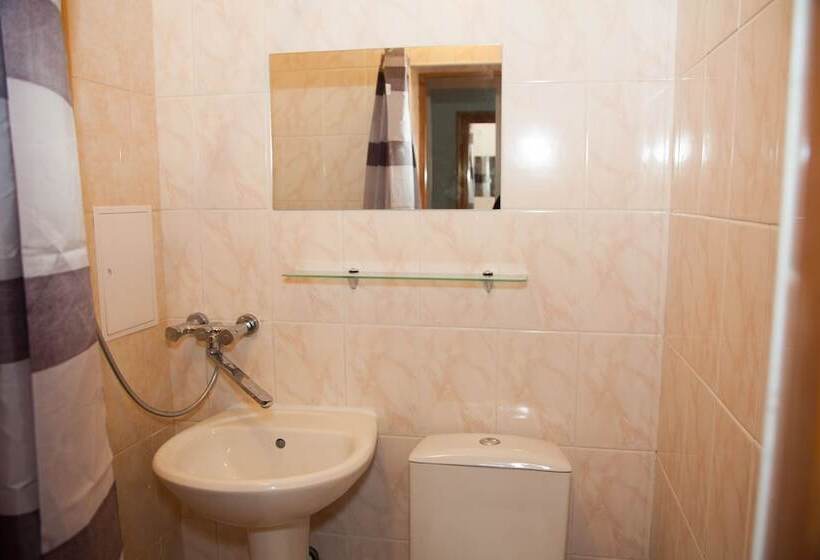 اتاق استاندارد, Leto Guest House