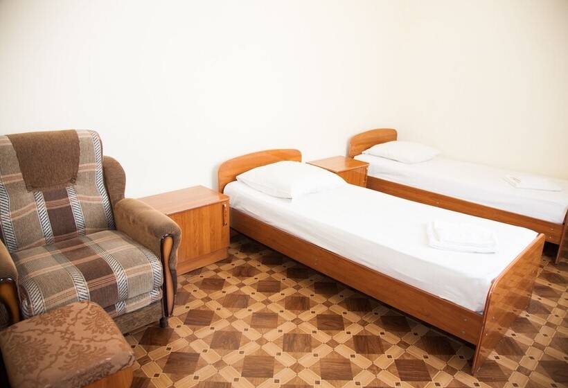 اتاق استاندارد, Leto Guest House