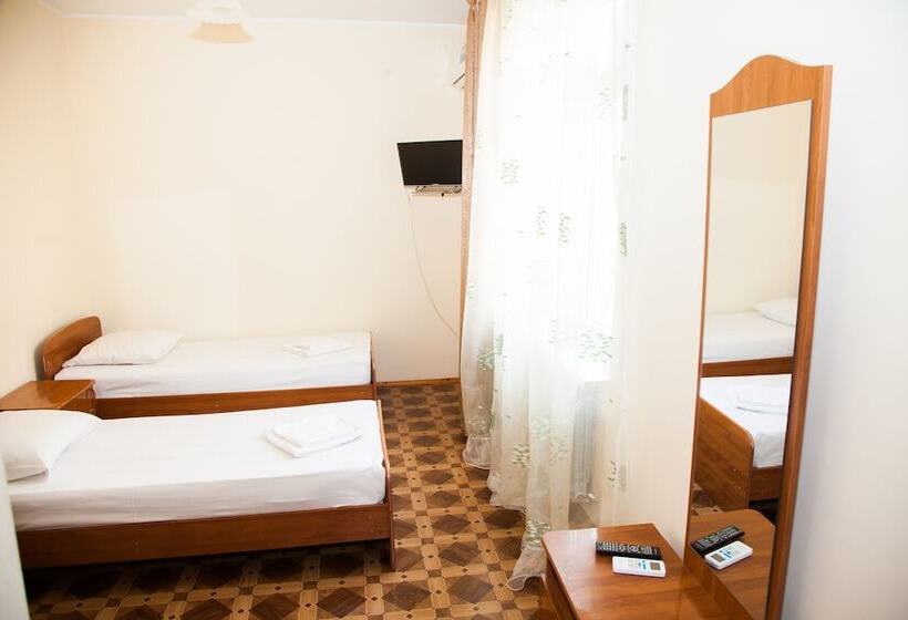 اتاق استاندارد, Leto Guest House