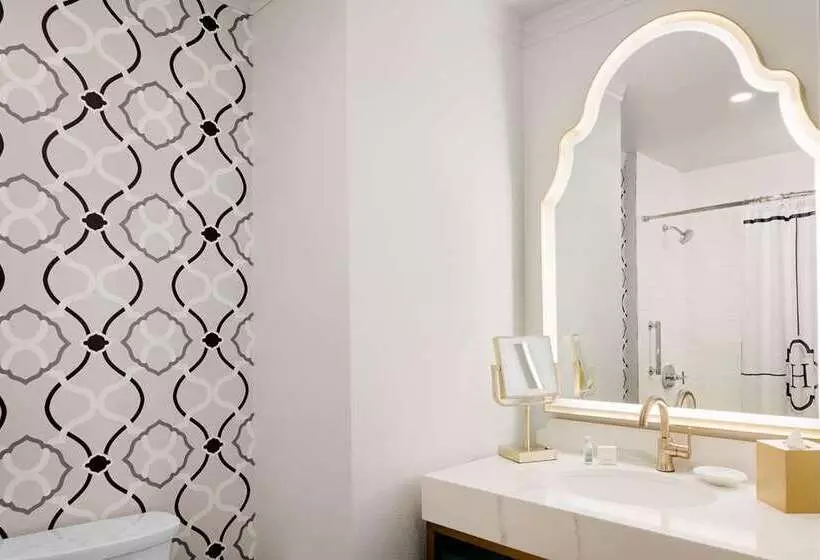 اتاق استاندارد با بالکن, Hayes Mansion San Jose, Curio Collection By Hilton