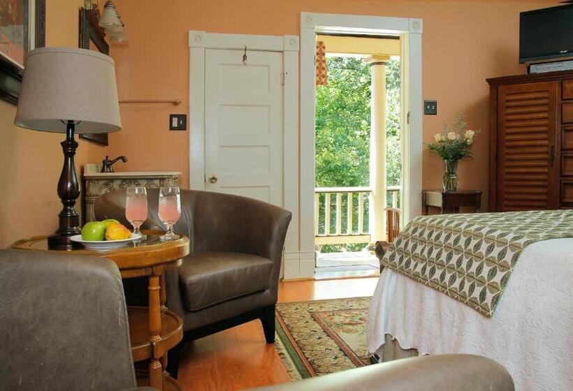 غرفة قياسية, Heartstone Inn