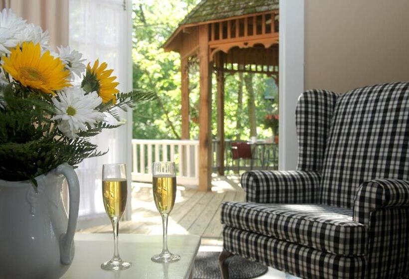 غرفة سوبيريور, Heartstone Inn