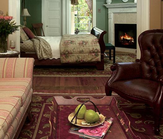 جناح سرير كينج, Heartstone Inn