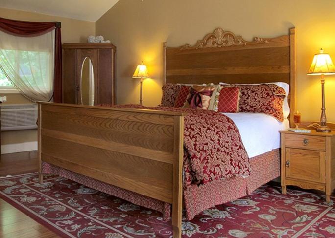 Люкс с гидромассажем, Heartstone Inn