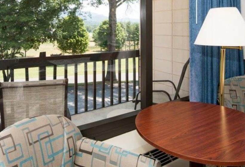 غرفة قياسية, Highland Manor Inn