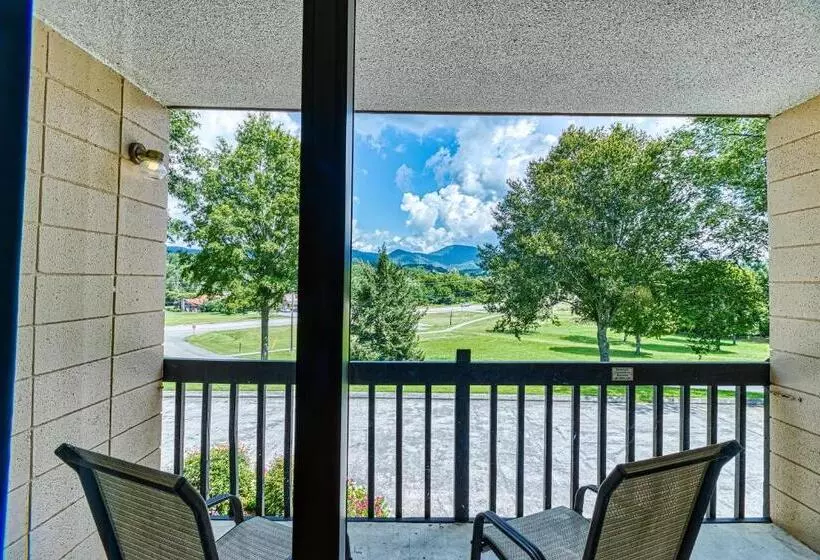 デラックスルーム, Highland Manor Inn
