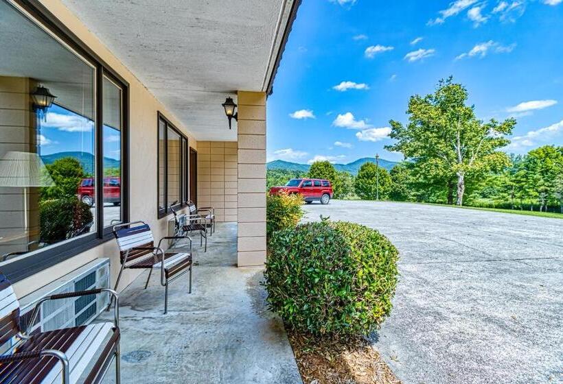 غرفة قياسية, Highland Manor Inn