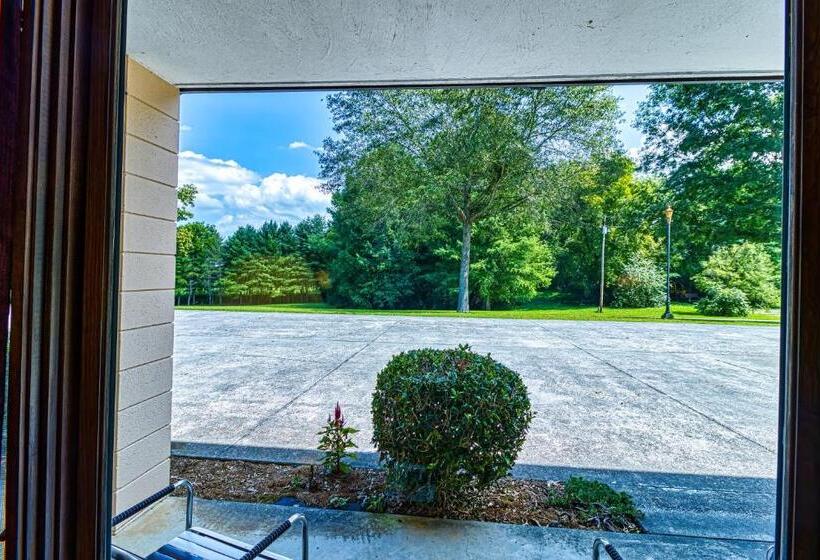 غرفة قياسية, Highland Manor Inn