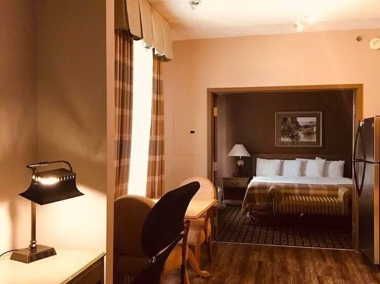 キングサイズベッドのスイートルーム, Hawthorn Extended Stay By Wyndham Conyers
