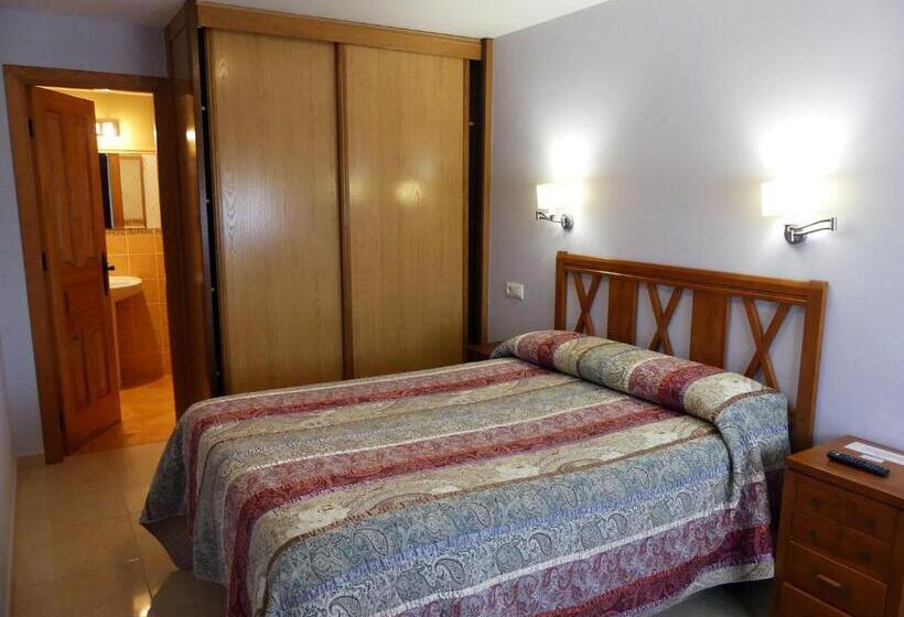 غرفة قياسية مزوَّدة بشُرفة, El Mirador De Trasvia Comillas