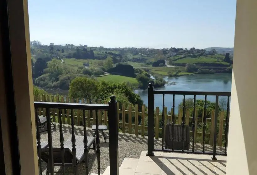 スタンダードルーム, El Mirador De Trasvia Comillas