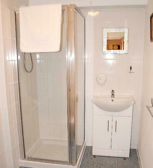 اتاق استاندارد, Barton